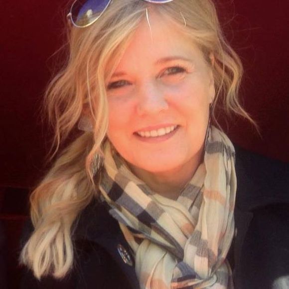 Meet your Posher, Monika - Picture 1 of 1